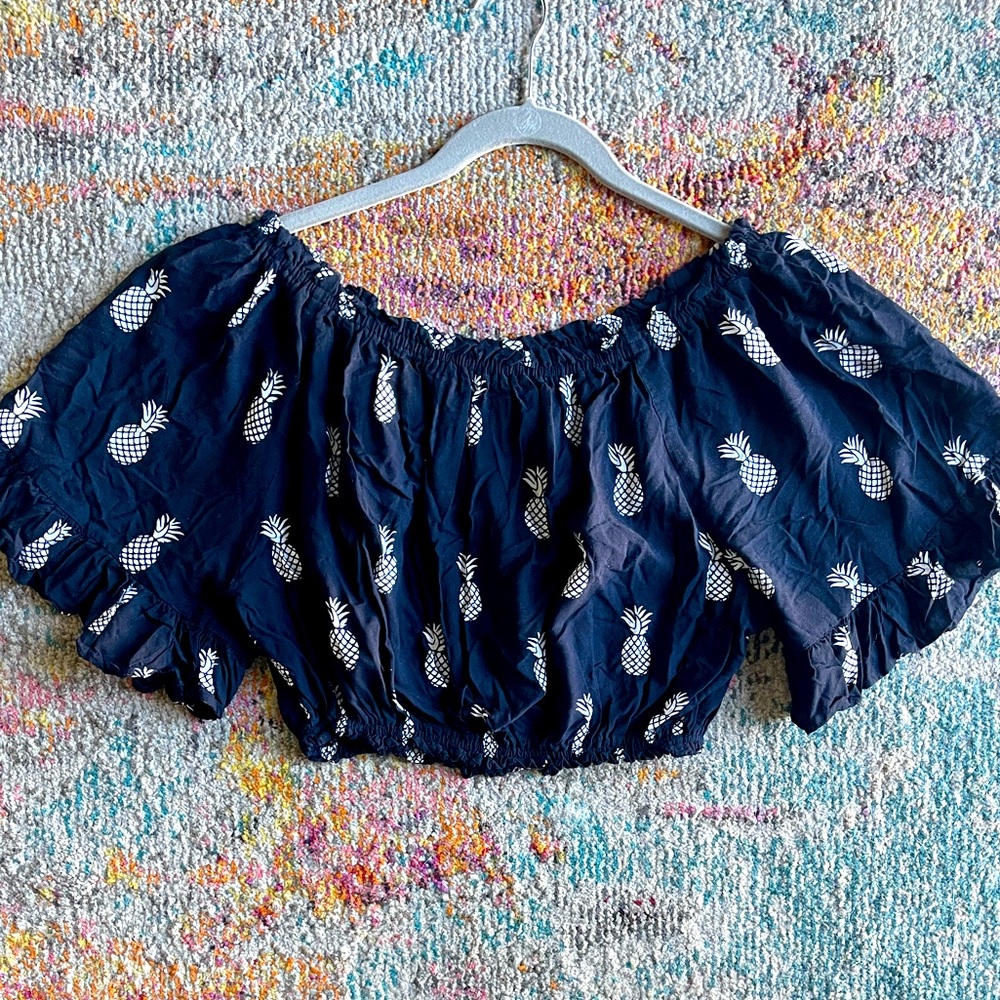 Navy and White Pineapple Graphic Off the Shoulder Crop Top, Medium